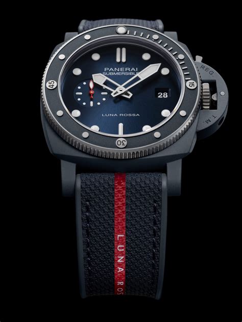 Panerai Submersible QuarantaQuattro Luna Rossa Ti .